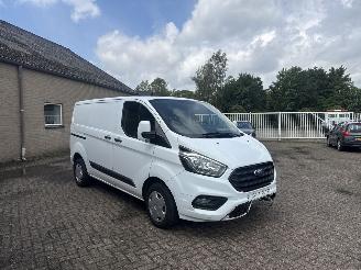 Voiture accidenté Ford Transit Transit Custom 280 2.0 TDCI L1H1 Trend 2018/10