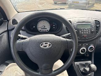 Hyundai I-10 1.1 Active Orange B. picture 13