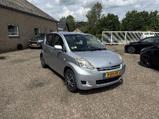 Avarii autoturisme Daihatsu Sirion 1.0-12V Premium 2008/11