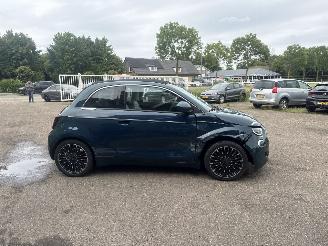 Fiat 500E La Prima 42 kWh picture 8