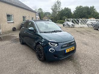 škoda osobní automobily Fiat 500E La Prima 42 kWh 2023/1