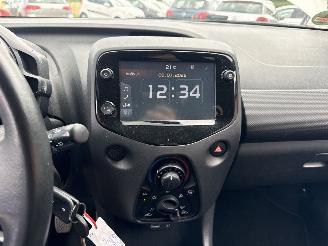 Toyota Aygo 1.0 VVT-i x picture 20