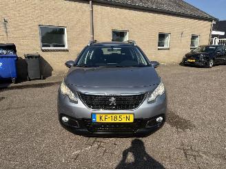 Peugeot 2008 1.2 PureT. Blue Lion REST BPM €600,-!!! picture 2