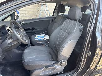 Opel Corsa 1.2-16V Business picture 23