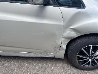 Kia Venga 1.4 CVVT X-ecutive picture 13