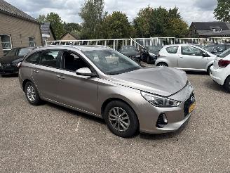Coche accidentado Hyundai I-30 1.0 T-GDI i-Drive REST BPM €1000,-!!! 2018/7