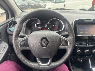 Renault Clio 0.9 TCe Zen REST BPM €400,-!!! picture 17