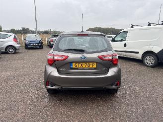 Toyota Yaris 1.5 Hybrid Dynamic AUT picture 6