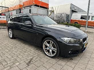 Voiture accidenté BMW 3-serie 318i M Sport Corporate Lease 2019/12