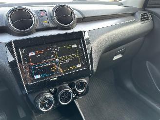Suzuki Swift 1.2 Style Smart Hybrid picture 12