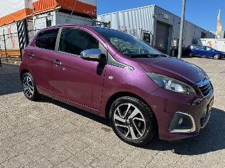 krockskadad bil auto Peugeot 108 1.0 e-VTi Première 2014/9
