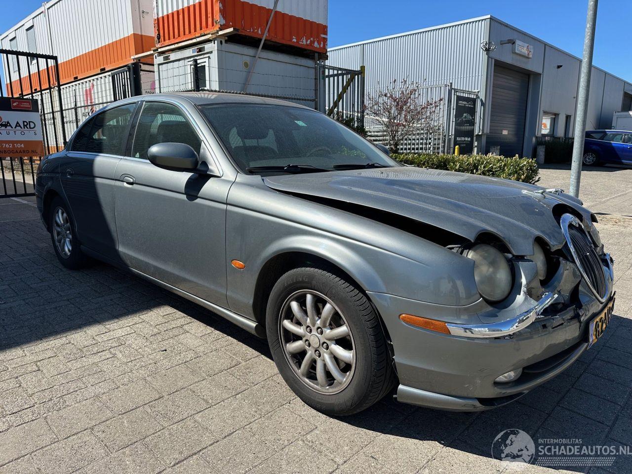 Jaguar S-type 3.0 V6 Executive