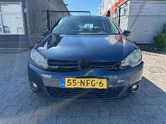 Volkswagen Golf 1.2 TSI Trendline BlueMotion Automaat picture 2