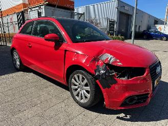 škoda osobní automobily Audi A1 1.2 TFSI Attraction 2012/3