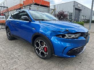 krockskadad bil auto Alfa Romeo Tonale 1.5 Hybrid Veloce 2024/2