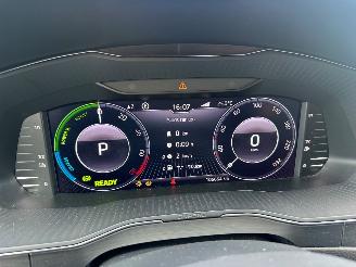 Skoda Superb Combi 1.4 TSI iV Sportline Business picture 9