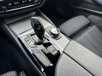 BMW 5-serie 540i xDrive High Executive M-Sport picture 15