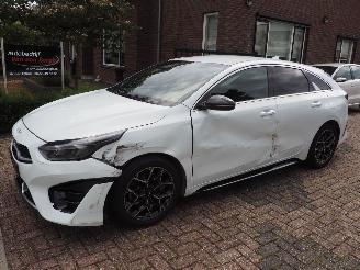 Unfallwagen Kia Proceed 1.0 T-GDI GT-PlusLine 2022/6
