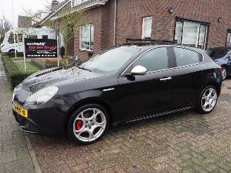 Unfallwagen Alfa Romeo Giulietta 1.4 T Distinctive 2011/4