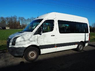 damaged passenger cars Volkswagen Crafter 2.5 tdi Rolstoelvervoer 2010/4
