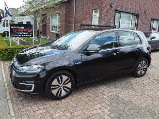 krockskadad bil auto Volkswagen e-Golf E-Dition Diefstal 2020/1