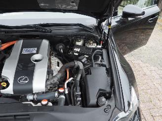 Lexus IS 300H F Sport Line picture 14