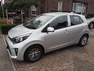 Voiture accidenté Kia Picanto 1.0 Dpi DynamicLine 2022/8