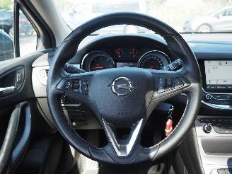 Opel Astra 1.6 CDTI Business+ Automaat picture 16