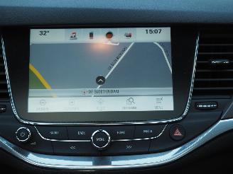 Opel Astra 1.6 CDTI Business+ Automaat picture 21