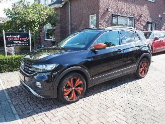 Damaged car Volkswagen T-Cross 1.0 TSI Life 2020/4