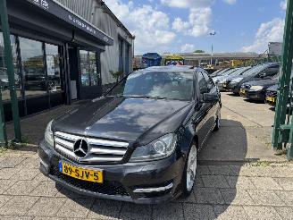 Mercedes C-klasse C180 AUTOMAAT AMG-PAKKET picture 2