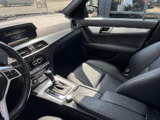 Mercedes C-klasse C180 AUTOMAAT AMG-PAKKET picture 13