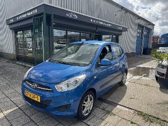 damaged passenger cars Hyundai I-10 1.1 AIRCO 2011/4