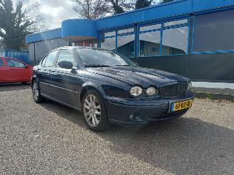 Voiture accidenté Jaguar X-type 3.0 V6 SPORT 2005/10