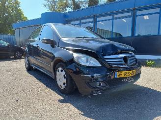Unfallwagen Mercedes B-klasse 170 2005/8