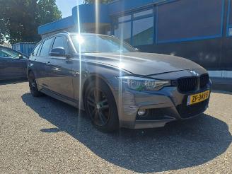 Auto incidentate BMW 3-serie Touring 318i M Sport Corporate Lease 2019/5