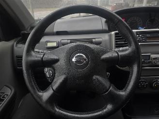 Nissan X-Trail 2.0 Columbia 2wd picture 9
