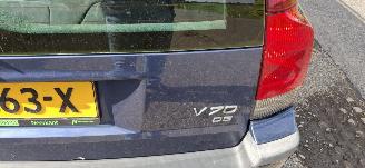 Volvo V-70 2.4 D picture 5