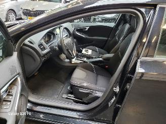 Volvo V-40 2.0 D2 88-KW Automaat 5drs Momentum picture 15