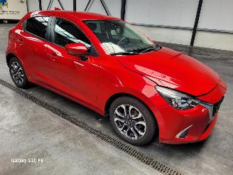 krockskadad bil auto Mazda 2 SkyActiv-G 1.5 66-KW GT-M 5drs 2017/12