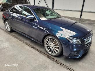 Unfallwagen Mercedes E-klasse 220d Limo 120-KW Automaat AMG 2017/3