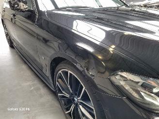 BMW 5-serie 520d Touring 140-KW Automaat X-Drive M-SPORT picture 8