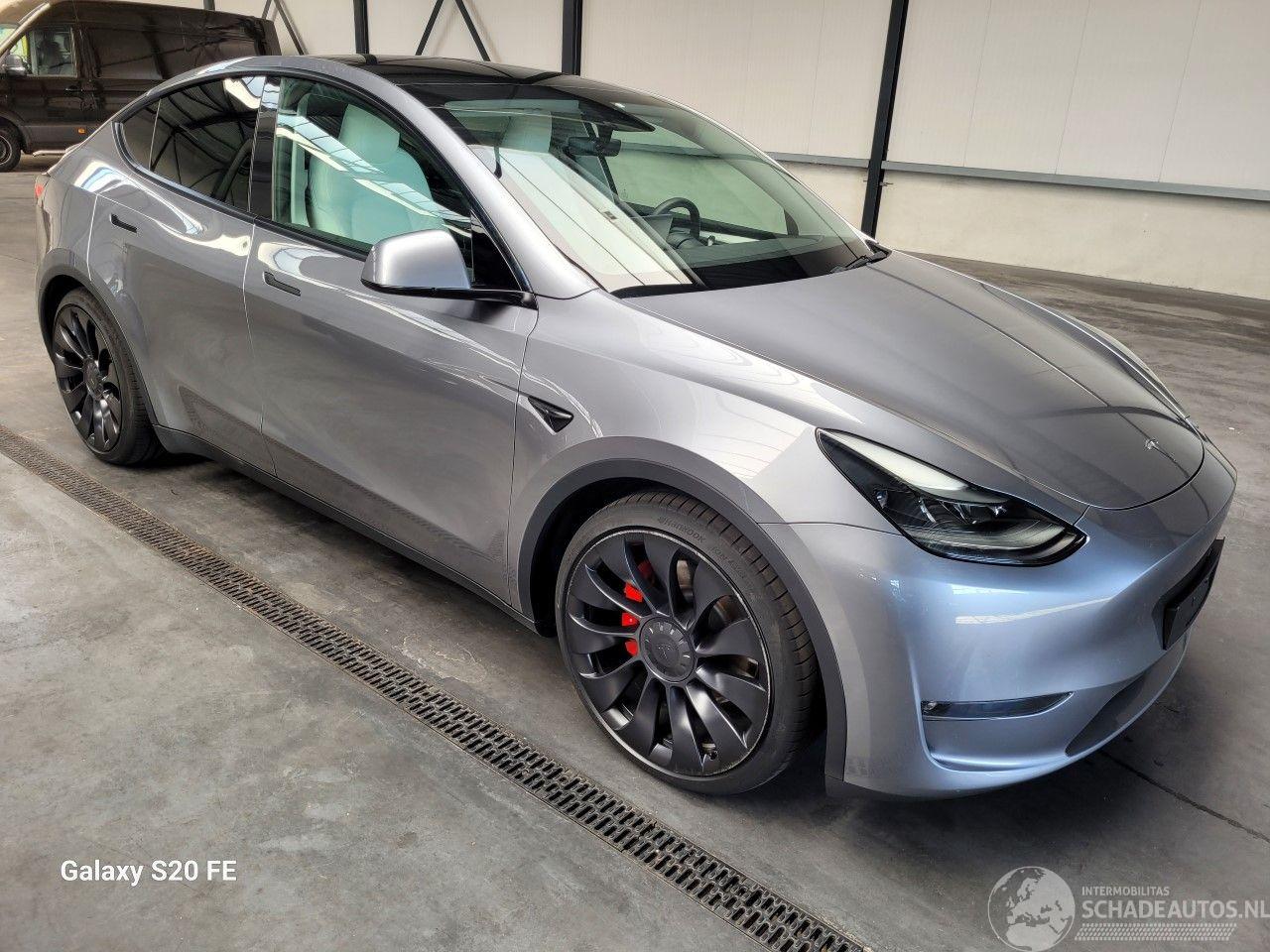 Tesla Model Y Performance 393-KW Automaat AWD