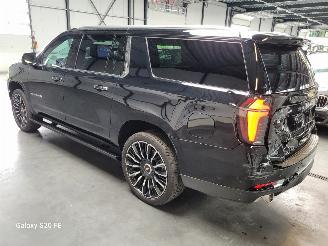 Chevrolet Suburban 6.2i V8 313-KW Automaat 4-WD High-Country picture 3