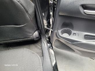Toyota Corolla Cross Hybrid 1.8 72-KW Automaat Facelift picture 13