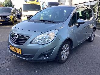 Voiture accidenté Opel Meriva 1.4 Turbo 16v 2011/4