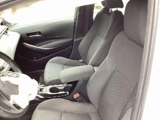Toyota Corolla 1.8 Hybrid Active picture 9