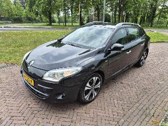 Unfallwagen Renault Mégane 1.5 DCI Bose 2011/4