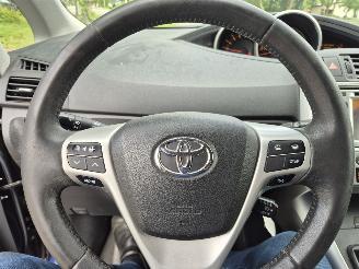 Toyota Verso 2.0 D4-4 ASPIRATION picture 9