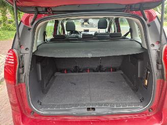 Peugeot 5008 1.6 HDIF ST 5P picture 7